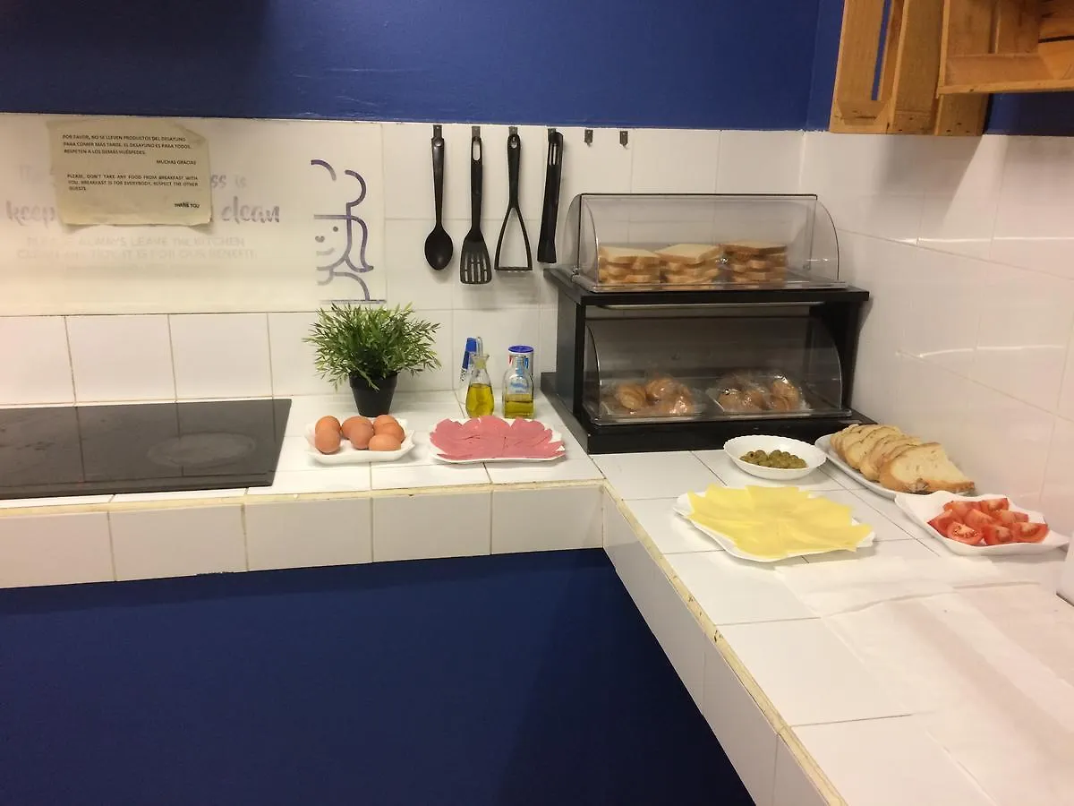 Gracia City Hostel Barcelona 0*,  Spain