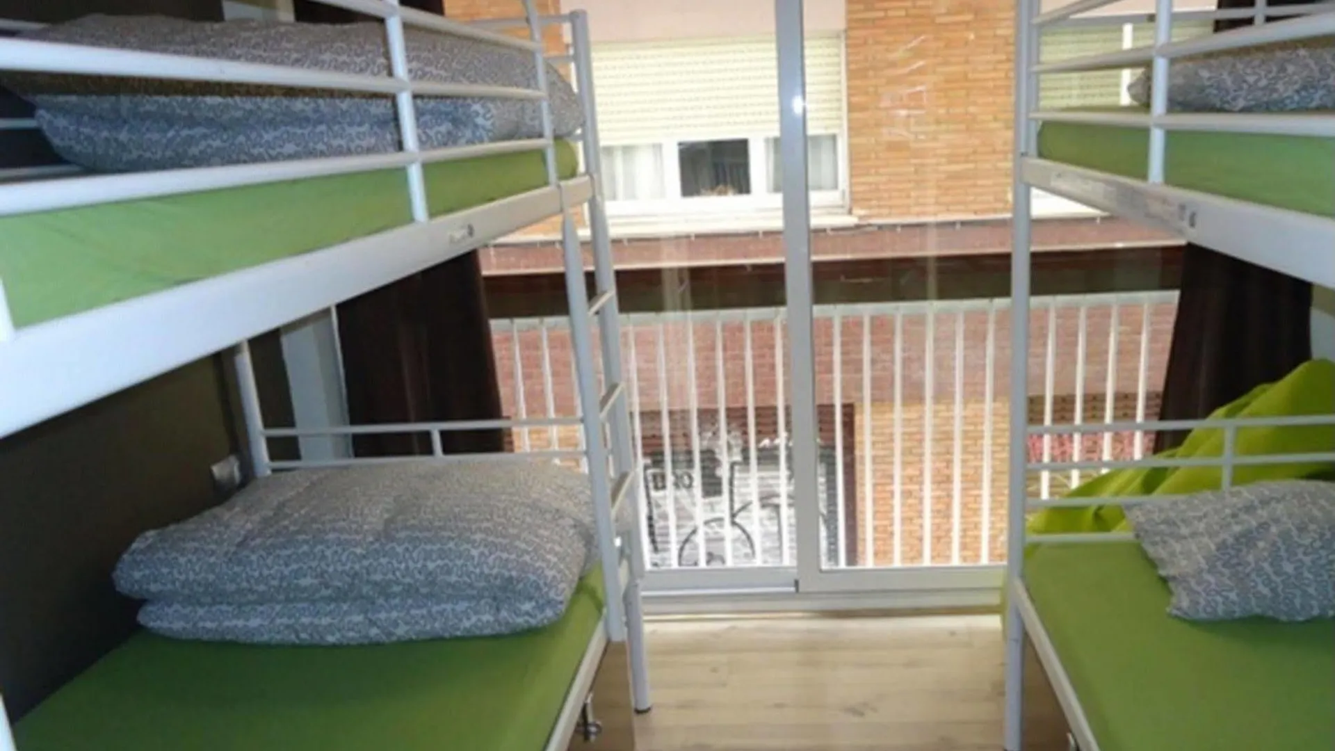 Gracia City Hostel Barcelona 0*,