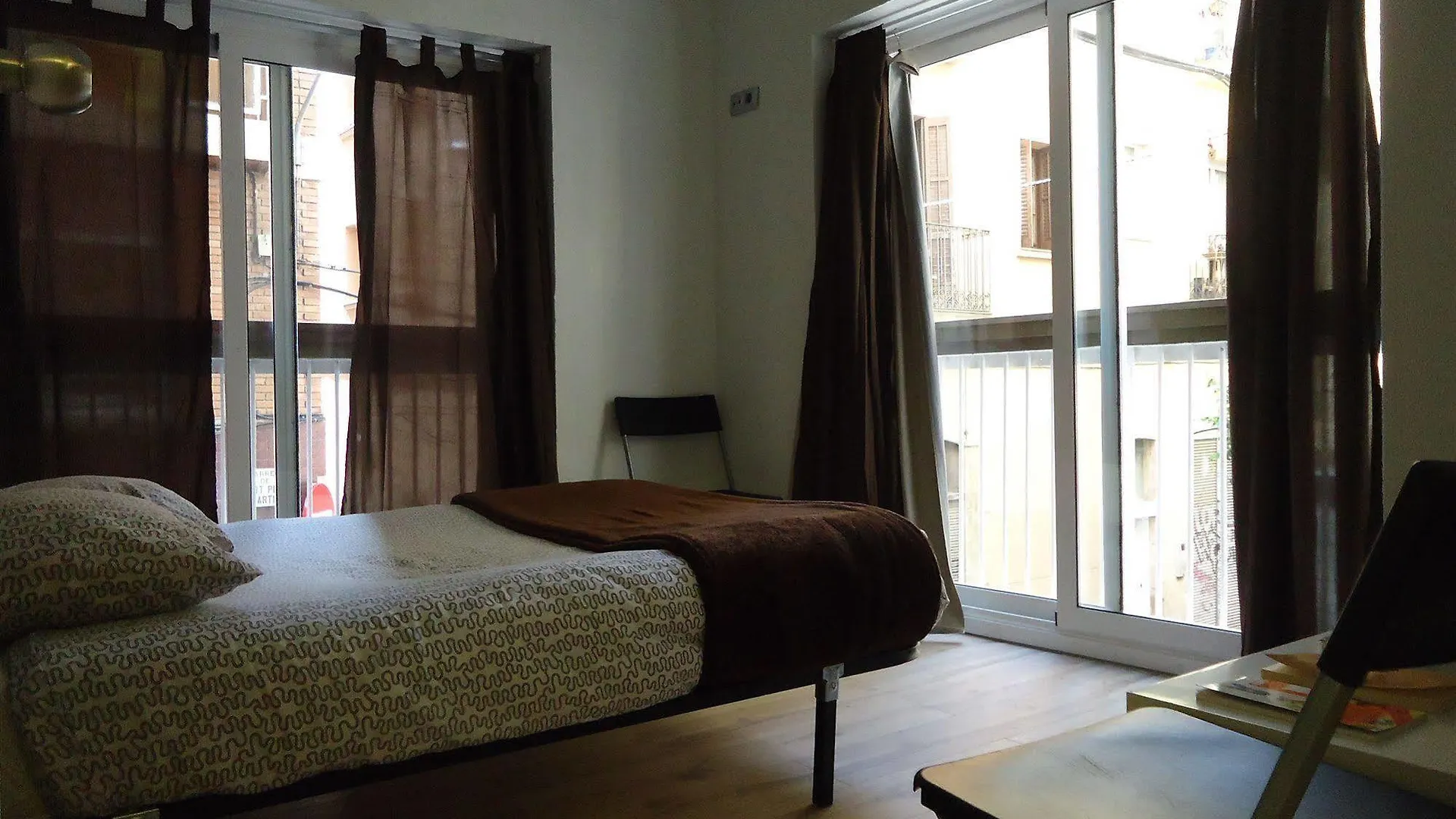 Gracia City Hostel Barcelona 0*,  Spanien