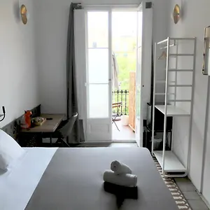 Fabrizzio's Petit Vandrarhem