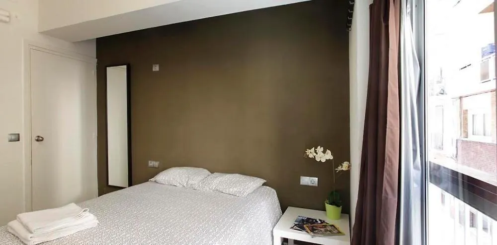 Gracia City Hostel Barselona