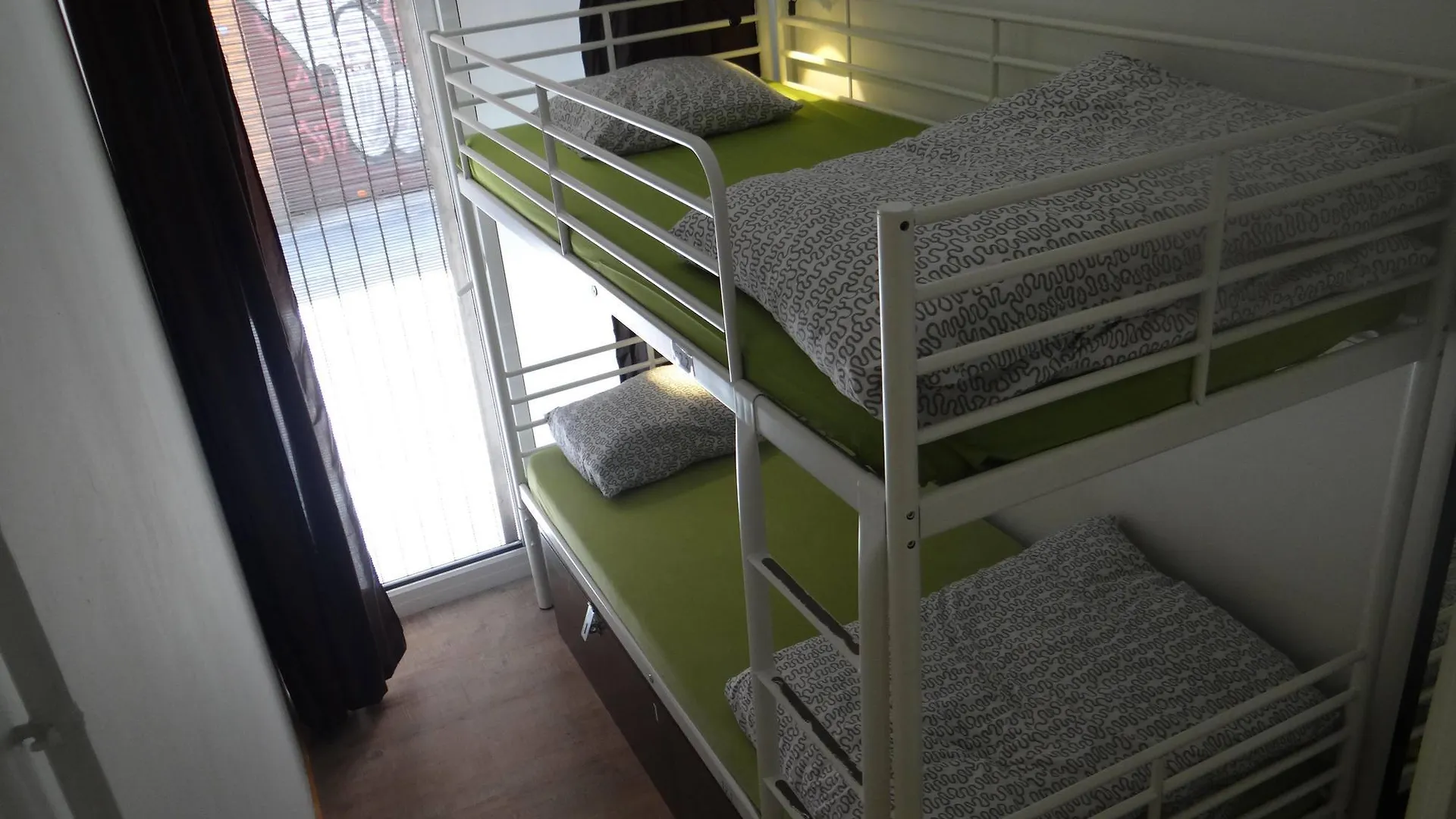 Gracia City Hostel Barselona