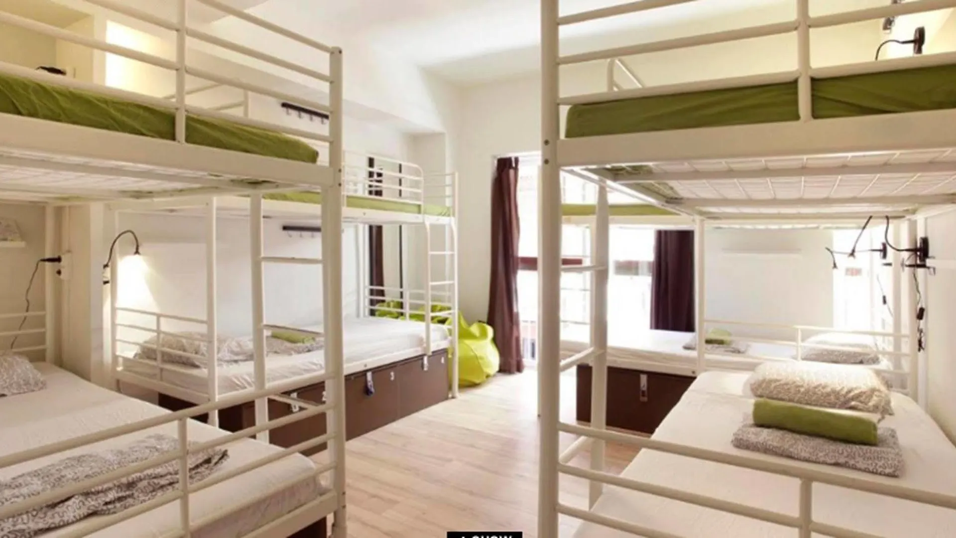Gracia City Hostel Barselona